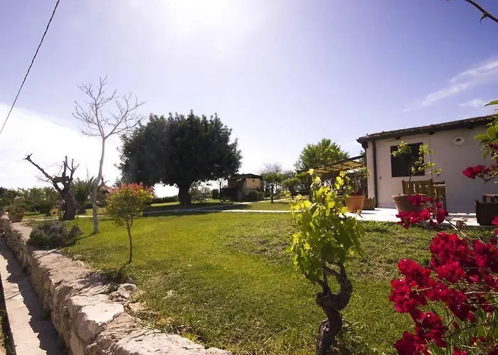 Don Ignazio Hotel *